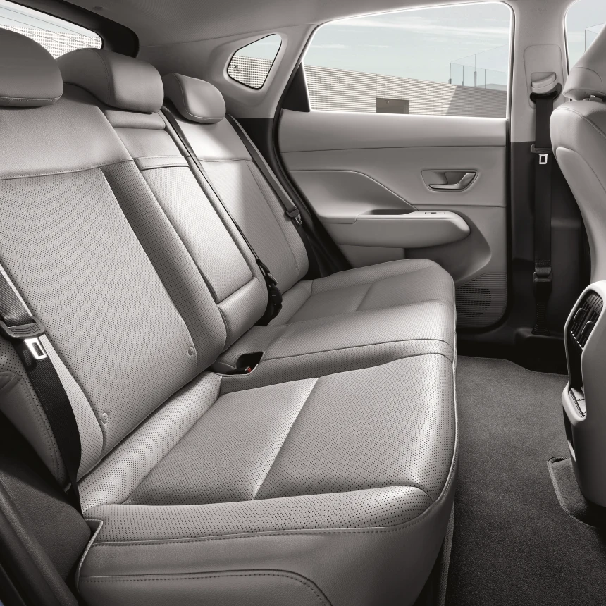 sx2-kona-ev-k5-rhd-interior-flat-floor_8137fdb5ab930c5bc50b4094108d0a90